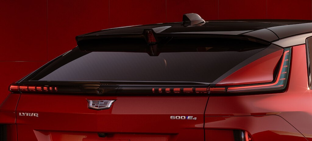 Camioneta eléctrica, Cadillac Lyriq con faros traseros LED
